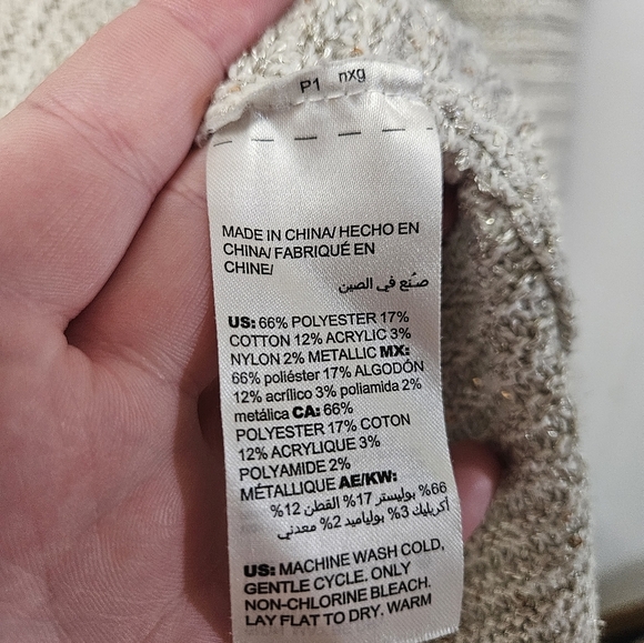 Chicos Cream Colored Long Sleeve Plus Size Sweater! - Picture 4 of 6